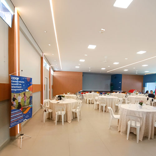 Salão de eventos do CIJOP